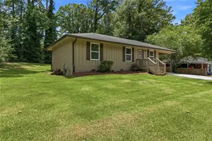 2269 Lakewood Dr NW, Kennesaw, GA 30152 - Photo 4