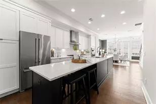 6601 Cadence Blvd N, Atlanta, GA 30328 - Photo 16