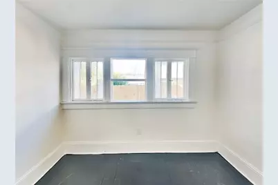 12 S Eugenia Place NW, Atlanta, GA 30318 - Photo 6