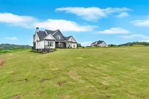 152 Palisade Dr, Rydal, GA 30171 - Photo 1