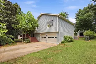 1251 Eli Ln, Lawrenceville, GA 30045 - Photo 2