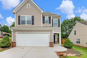 561 Double Creek Dr, Lawrenceville, GA 30045 - Photo 1