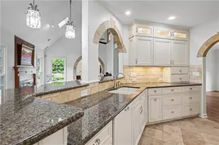 360 Oak Terrace, Alpharetta, GA 30009 - Photo 18