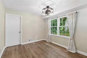 536 Rimrock Trail, Stone Mountain, GA 30083 - Photo 22