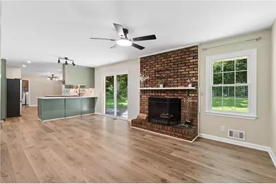 536 Rimrock Trail, Stone Mountain, GA 30083 - Photo 18