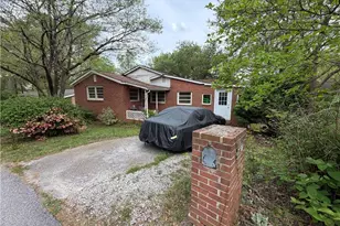 7076 Hammond Way, Lithonia, GA 30058 - Photo 8