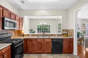 1462 Bellsmith Dr, Roswell, GA 30076 - Photo 8
