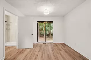 3449 Oak Run Dr, Lithonia, GA 30038 - Photo 18