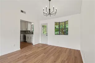 3449 Oak Run Dr, Lithonia, GA 30038 - Photo 12