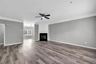 614 Market Pl Ln, Woodstock, GA 30188 - Photo 4