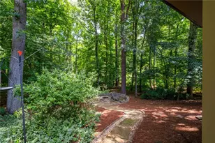 4850 Haydens Walk Dr, Johns Creek, GA 30022 - Photo 8