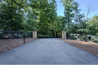281 Chilhoe Drive, Canton, GA 30115 - Photo 2