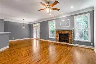 1660 Emory Pl Dr NE, Atlanta, GA 30329 - Photo 18