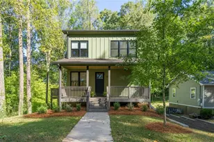 1453 Bridges Ave SW, Atlanta, GA 30310 - Photo 1