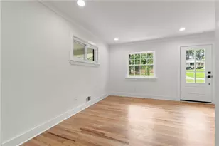 2324 Elmwood Circle, Atlanta, GA 30339 - Photo 8