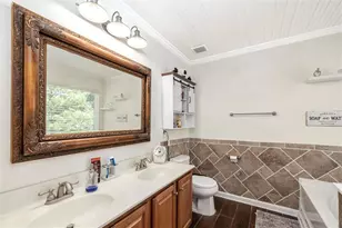 6261 Sparkling Cove Ln, Buford, GA 30518 - Photo 40