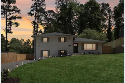 1888 La Mesa, Decatur, GA 30032 - Photo 6