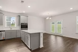 13454 Whitman Ln, Covington, GA 30014 - Photo 4