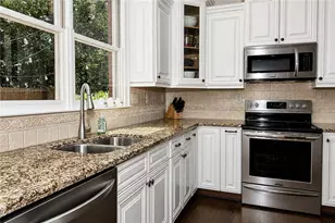 1388 Brentford Cove, Snellville, GA 30078 - Photo 18
