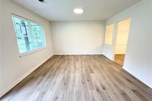 1775 Highpoint Rd, Snellville, GA 30078 - Photo 12