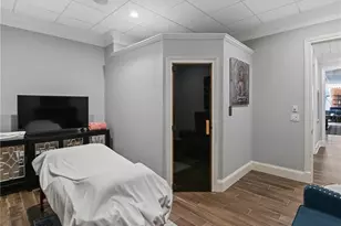 1680 Riverside Rd, Roswell, GA 30076 - Photo 60