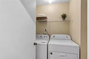 6153 Creekford Dr Dr, Lithonia, GA 30058 - Photo 12