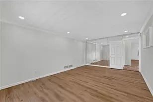 1714 S Johnson Ferry Rd NE, Atlanta, GA 30319 - Photo 36