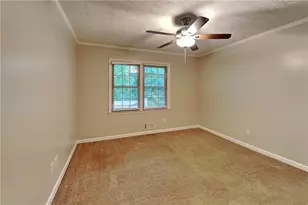 1625 Sonya Dr, Marietta, GA 30066 - Photo 12
