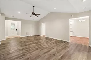 160 Vineyards Dr, Newnan, GA 30265 - Photo 6