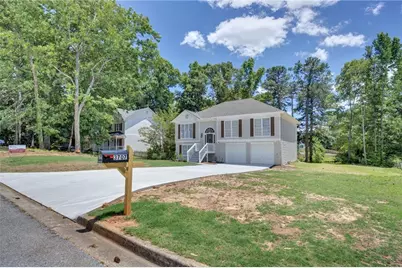 3707 Jolane Terrace SE, Conyers, GA 30094 - Photo 2