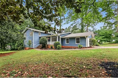 3348 Goldenchain Drive, Lithonia, GA 30038 - Photo 2
