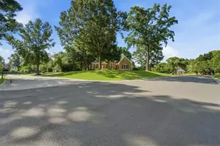 1801 Dorminey Ct, Lawrenceville, GA 30043 - Photo 4