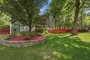 1801 Dorminey Ct, Lawrenceville, GA 30043 - Photo 18