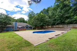 1420 Greenwood Ct, Canton, GA 30115 - Photo 2