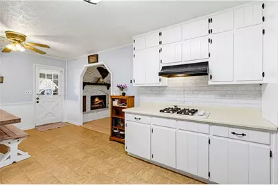 3880 Tanners Mill Road, Gainesville, GA 30507 - Photo 18