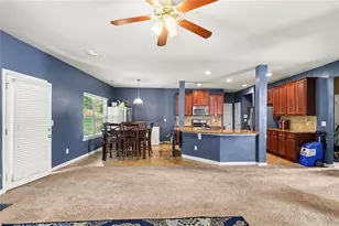 605 Stream Ct, Fairburn, GA 30213 - Photo 8