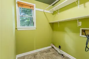 3065 Mangum Dr, Cumming, GA 30041 - Photo 32