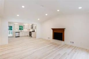3960 Rocmar Dr, Snellville, GA 30039 - Photo 6