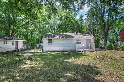 2403 Clarissa Drive, Atlanta, GA 30318 - Photo 4