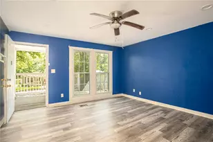 2403 Clarissa Dr, Atlanta, GA 30318 - Photo 10