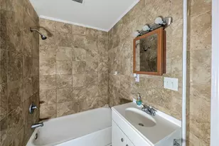 2403 Clarissa Dr, Atlanta, GA 30318 - Photo 16