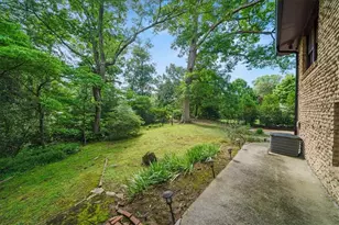 5616 Mill Trace Dr, Dunwoody, GA 30338 - Photo 26