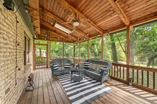 5616 Mill Trace Dr, Dunwoody, GA 30338 - Photo 24