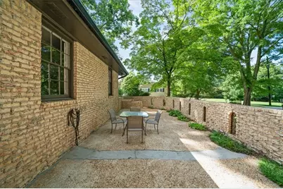 5616 Mill Trace Drive, Dunwoody, GA 30338 - Photo 32