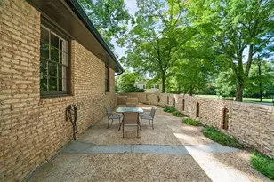 5616 Mill Trace Dr, Dunwoody, GA 30338 - Photo 32