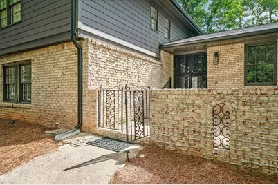 5616 Mill Trace Drive, Dunwoody, GA 30338 - Photo 34