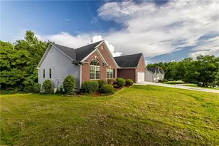 1784 Cedar Walk Ln, Conley, GA 30288 - Photo 4