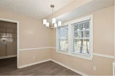 247 Sandra Drive NW, Lilburn, GA 30047 - Photo 10