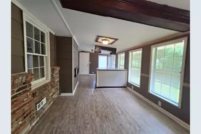 247 Sandra Drive NW, Lilburn, GA 30047 - Photo 32