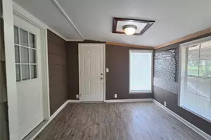 247 Sandra Dr NW, Lilburn, GA 30047 - Photo 30